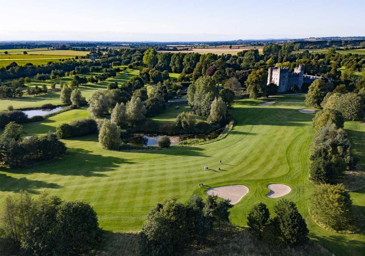 The Lodges At Kilkea Castle Exterior photo